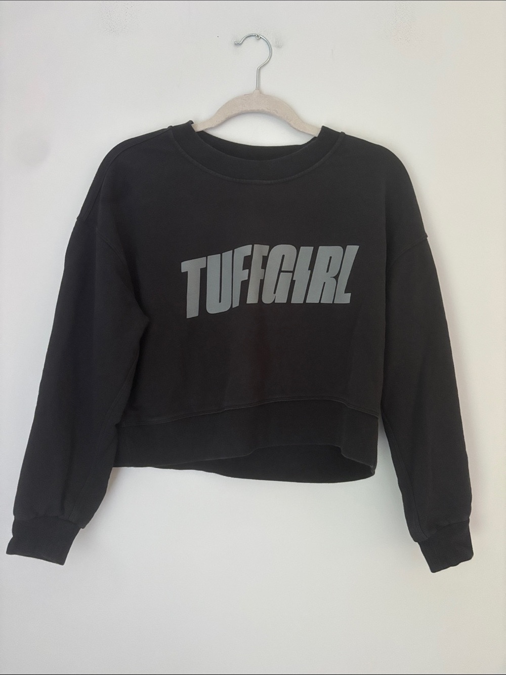 Lululemon Black Cropped Crewneck Sweatshirt